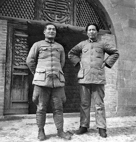 Mao y Zhang Guotao en Yan´an