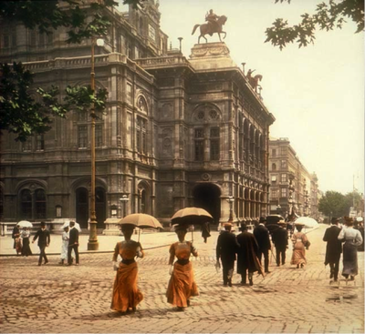 Paseantes de la Ringstrasse